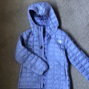 North Face Girls Thermoball Puffer